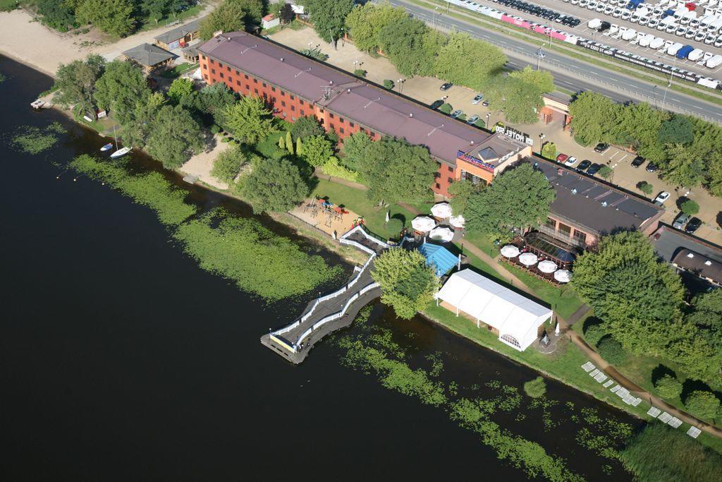 Hotel 500 Zegrze Exterior photo